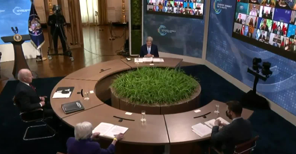 조 바이든 미국 대통령이 22일 기후정상회의를 주재하고 있다.