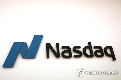 2019년 5월 2일 뉴욕 나스닥 시장 사이트에 전시된 나스닥 로고. 연합=로이터