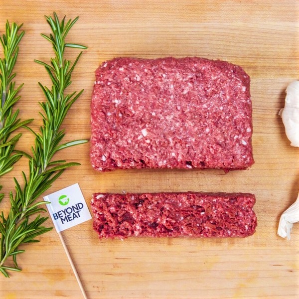 전통적인 육류 및 낙농업 산업계가 식물성 대체육 시장에 뛰어드는 한편, 식물성 단백질 시장 성장을 저해하기 위해 로비 활동을 진행하고 있다는 주장이 제기됐다. 사진=비욘드미트