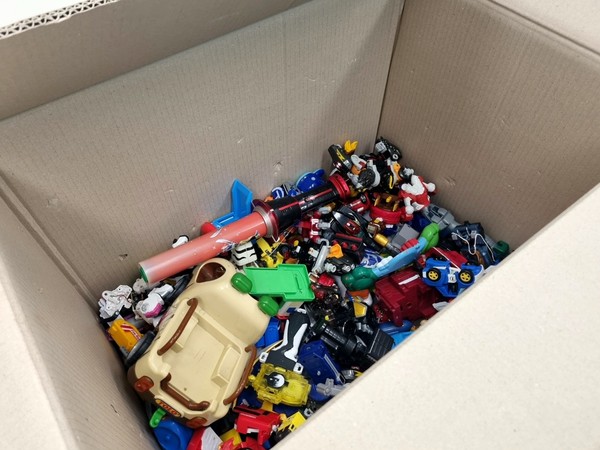 장난감 순환실에서 새활용을 기다리는 수거 장난감들. 사진=이가은