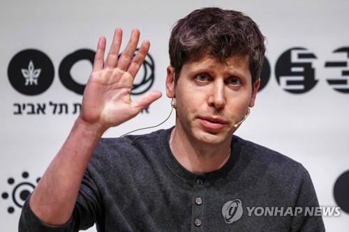 ‘챗GPT의 아버지’로 불리며 전 세계에 인공지능 열풍을 몰고 온 샘 올트먼 오픈AI CEO. 사진=AFP연합뉴스