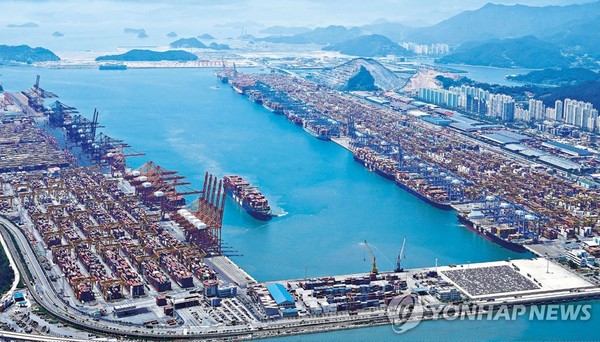 ​부산항 신항 모습. 사진=연합뉴스(부산항만공사 제공)​
