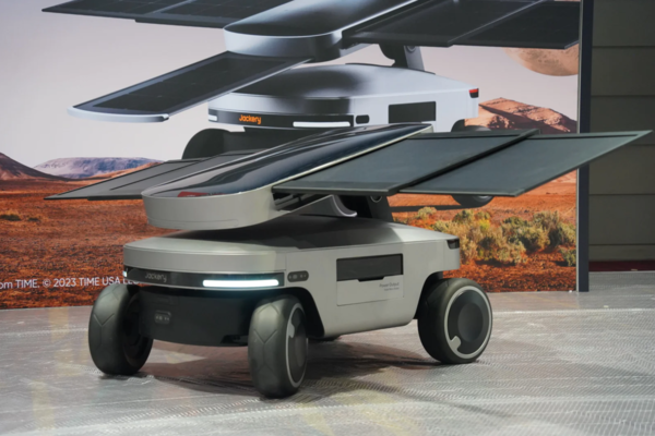 잭커리의 이동형 태양광 발전기 마스 봇. 제공=잭커리