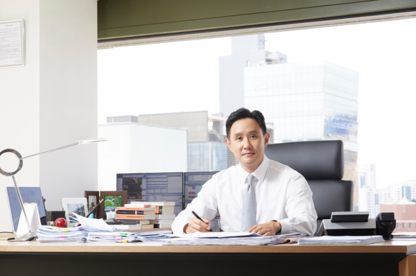 최윤범 고려아연 회장 사진=고려아연 