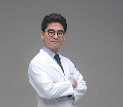 간석정플란트치과 문현규 원장