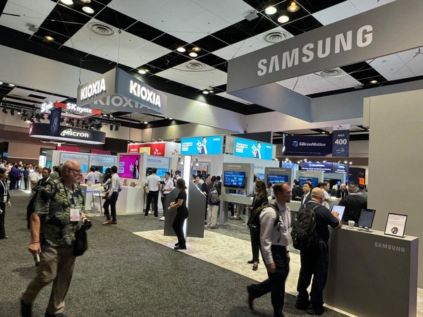 6일(현지시간) 미국 캘리포니아주 샌타클래라 컨벤션센터에서 열린 메모리 반도체 행사 'FMS 2024'에서 최신 SSD 'PM1753' 부스 모습. 사진=연합뉴스