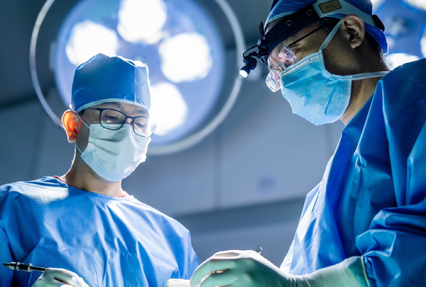 우리성형외과 강병수 원장