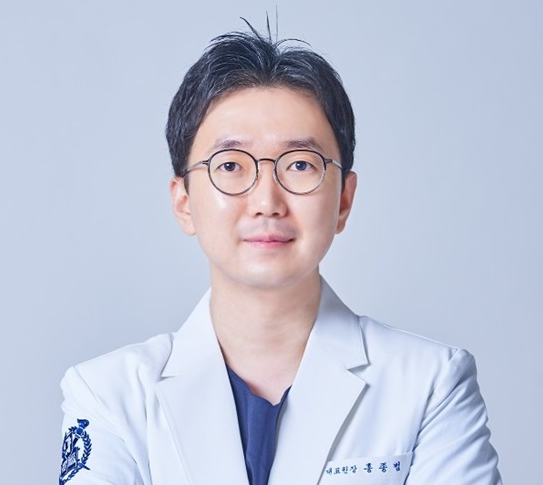 시흥 서울라이프치과의원 홍종범 원장