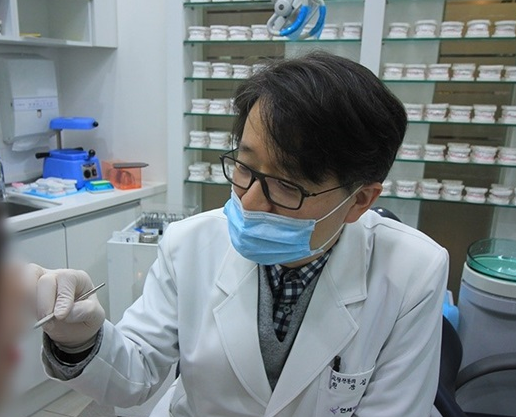 부천연세베스트치과 치아교정전문의 김기범 원장