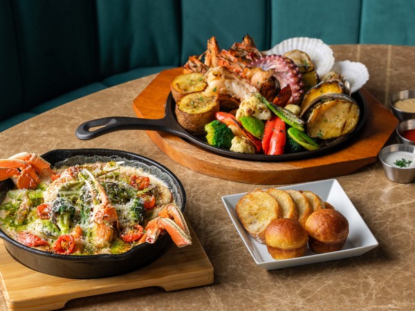 오이스터 배 가을 신메뉴 2종.  사진=한화호텔앤드리조트