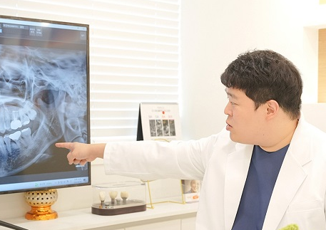 부천 더올바른치과 서동하 원장