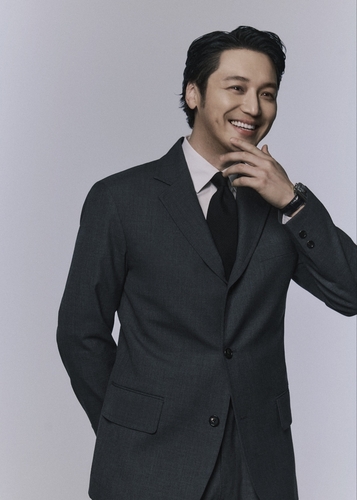 배우 변요한.  사진=제너시스BBQ그룹