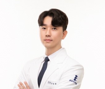 청주 복대동점 본앤장한의원 장성훈 원장