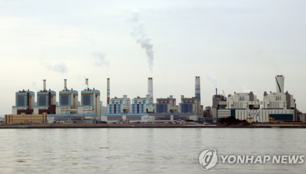 충남 태안에 위치한 한국서부발전 태안화력발전소 전경. 사진=연합