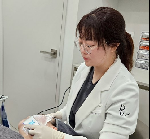 피어리움의원 안우경 원장