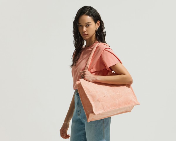 이로(IRO) 25SS 에끌라 파스텔 컬렉션.  사진=이로