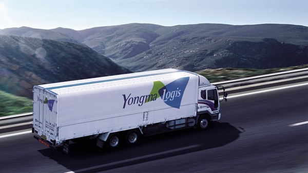 용마로지스 택배 차량. 사진=용마로지스