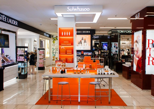 메이시스 백화점 뉴욕 플러싱(Flushing)점에 입점한 설화수 매장 전경.   사진=아모레퍼시픽