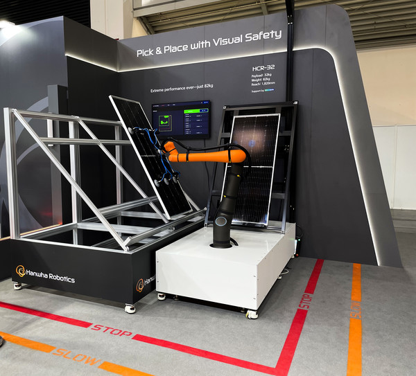 한화로보틱스의 협동로봇 ‘HCR-32’.   사진=한화로보틱스