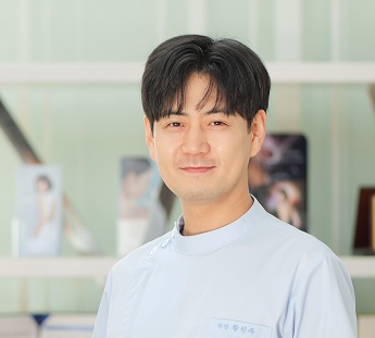 대전 닥터스미 성형외과 황원주 원장