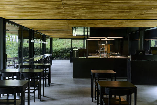 말차 누들바 내부 전경.   사진=아모레퍼시픽