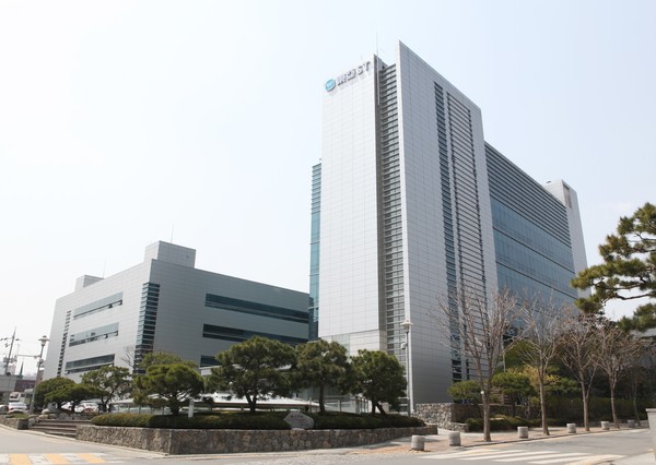 동아ST 본사 전경.  사진=동아에스티