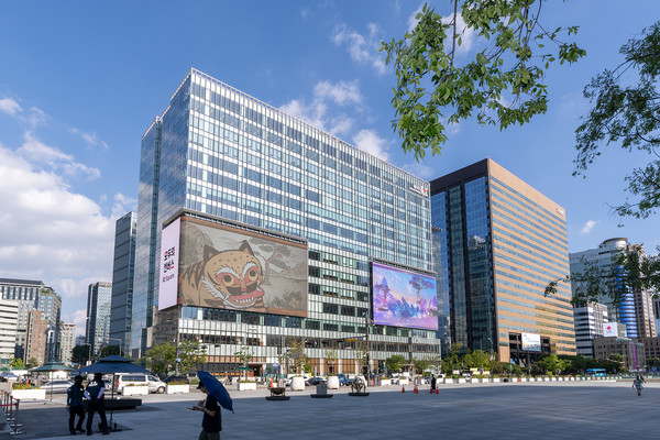 KT 광화문빌딩 웨스트 사옥.   사진=KT