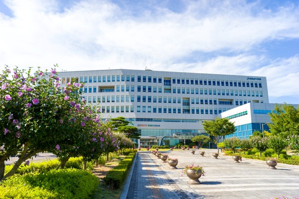 충남교육청 청사 전경.   사진=충남교육청